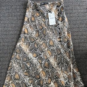 NEW Zara midi skirt with thigh high slit